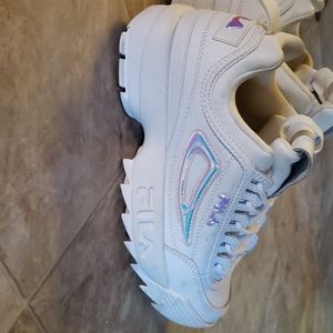 Fila disrupters size 7